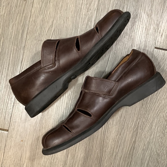 Ecco Men’s Brown Leather Fisherman Sandals size 10 main image 7